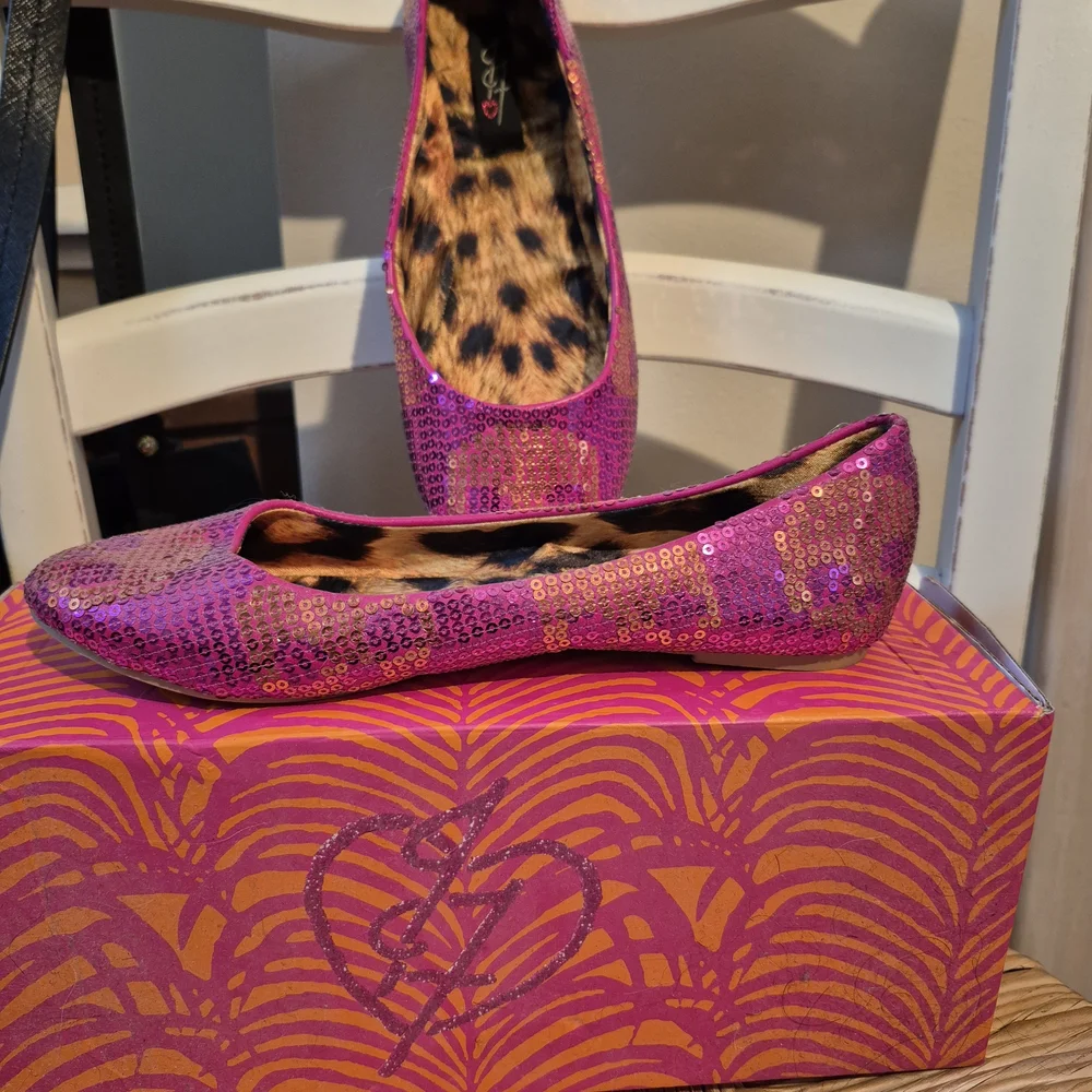 Iron Fist Fuchsia Sequin Flats - Picture 2 of 8